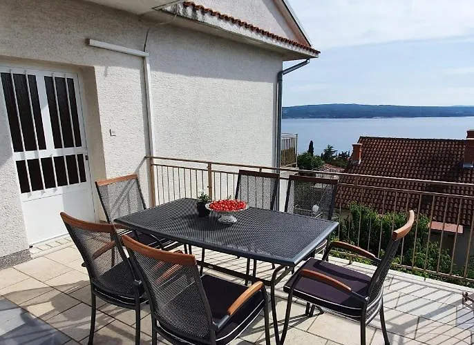 アパート Seaview With Balcony And Terrace Barac *